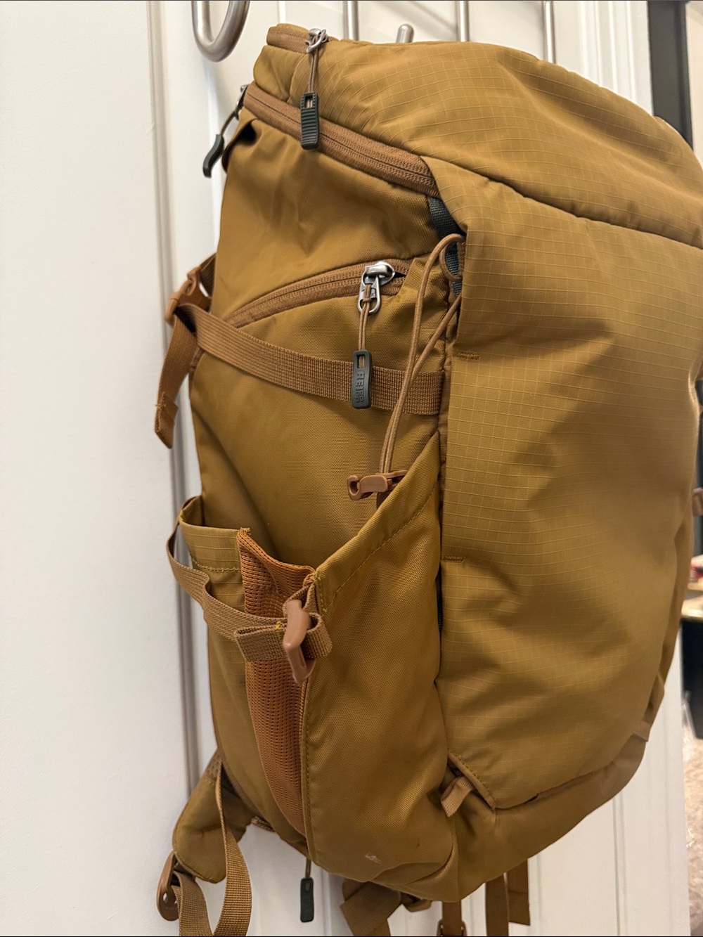 REI Ruckpack 28L Backpack - Picture 4 of 5